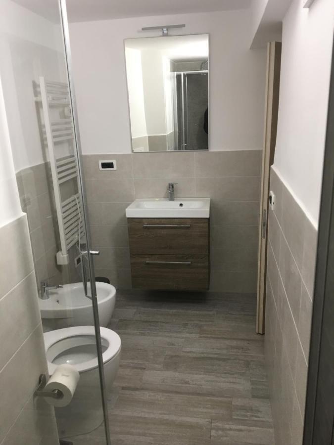 Appartamento Vacanze Breda เจนัว ภายนอก รูปภาพ