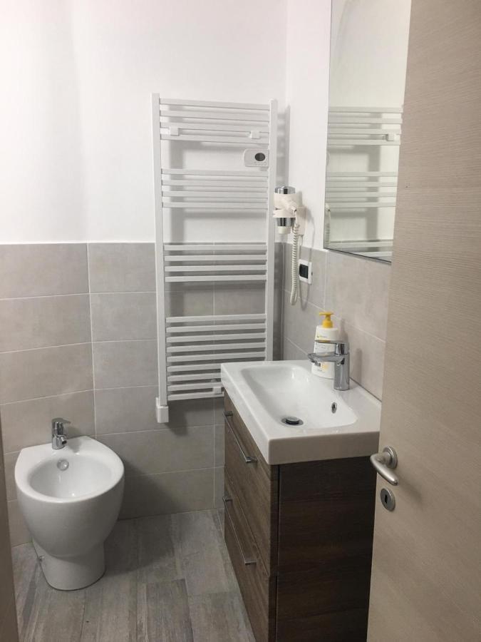 Appartamento Vacanze Breda เจนัว ภายนอก รูปภาพ